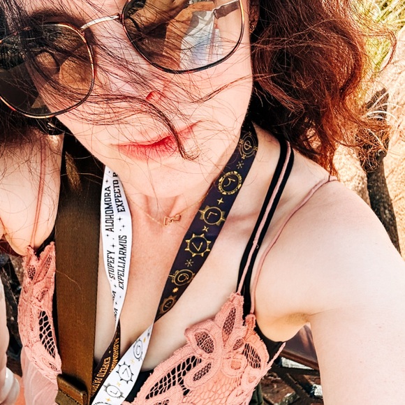 Meet your Posher, Kimberly - Picture 1 of 1